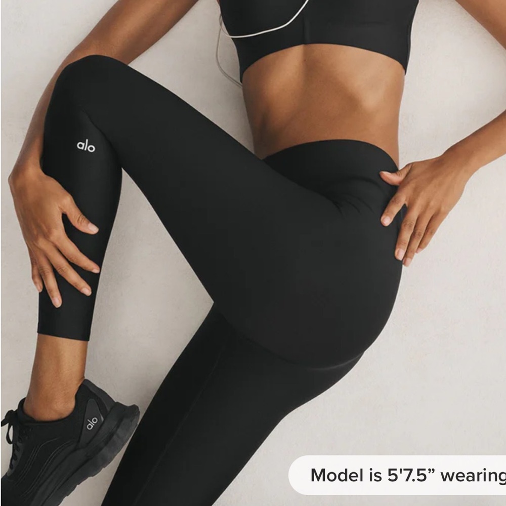 NWT Alo High-Waist Airlift Leggings